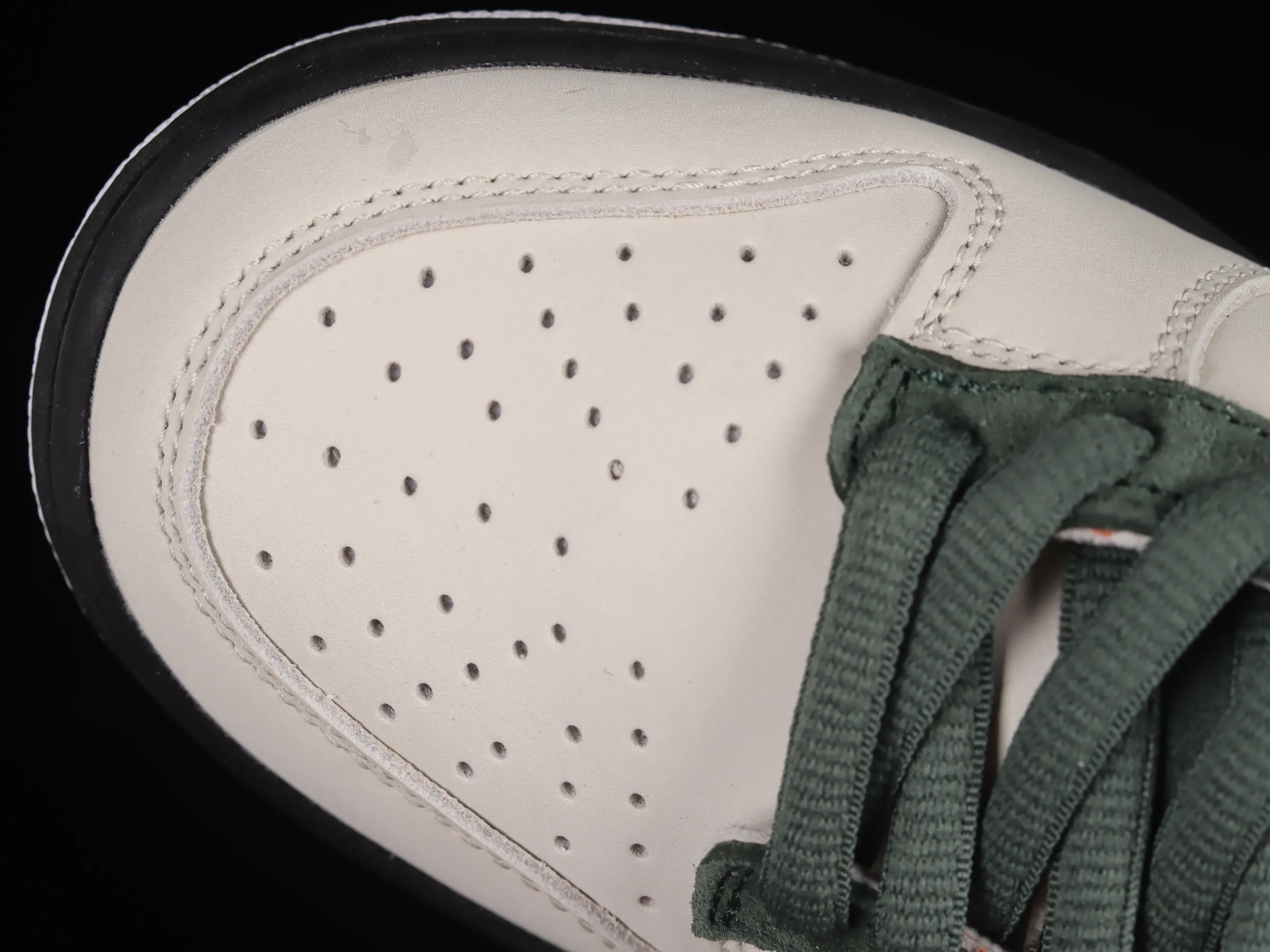 All Categories Nk SB Dunk Series Nk SB Dunk Low Low-top sneakers Otomo Katsuhiro x Nk SB Dunk Low "Steamboy OST" Otomo Katsuhiro co-branded SB low-top sports and leisure sneakers LP3445-002